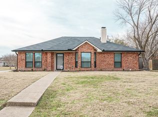 8201 Red Wing Ct, Rowlett, TX 75088