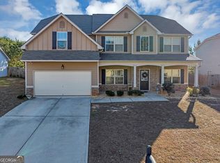 719 Stable View Loop, Dallas, GA 30132