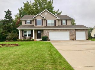 8893 Garner Ln, Freeland, MI