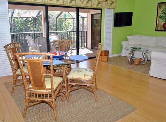 5th image of 743 Elinor Way