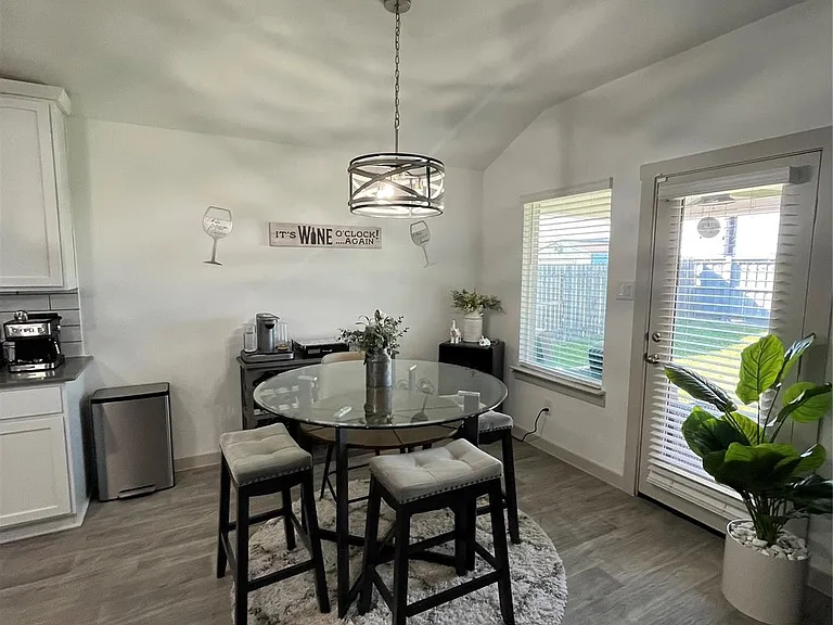 827 Teal Moon Dr — Photo 6