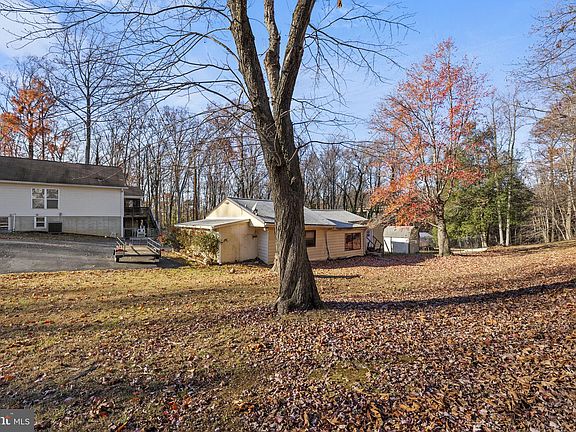 5th image of 6472 Windham Ave