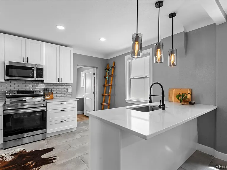 3606 Pecos St — Photo 14