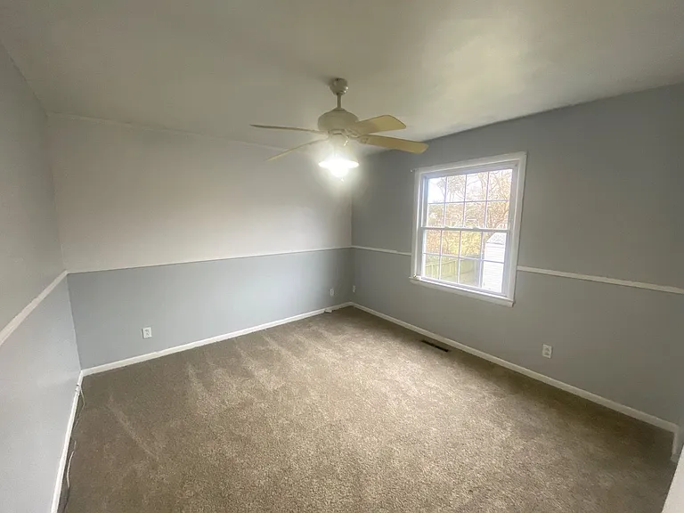 8225 Tabor Ct — Photo 25