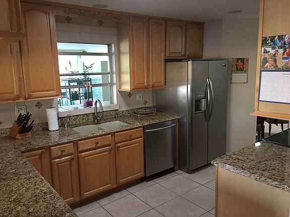 3rd image of 1545 Sykes Creek Dr