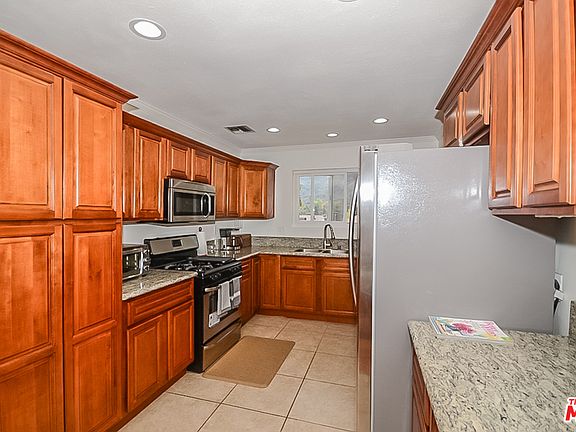 4th image of 4105 Lauderdale Ave