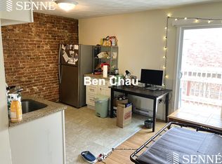 3 Elm St #3B, Somerville, MA 02143