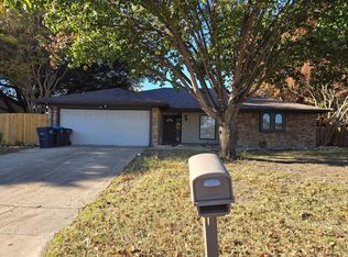 6705 Spoonwood Ln, Fort Worth, TX 76137