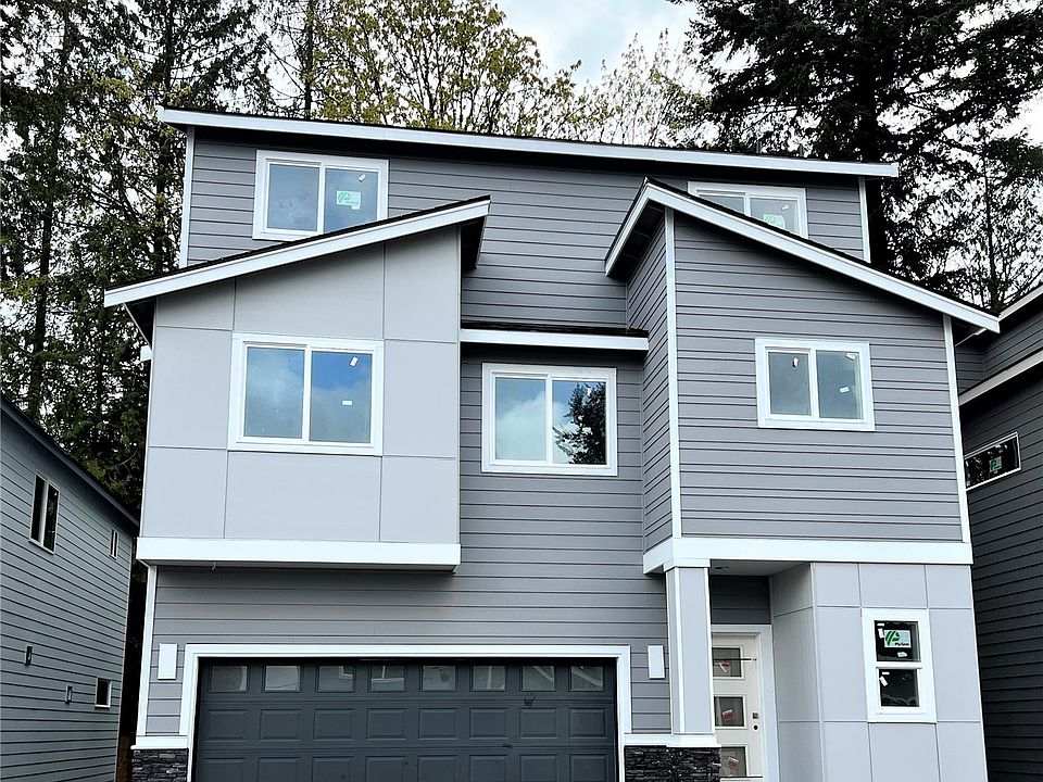 1st image of 20507 4th Ave W #6