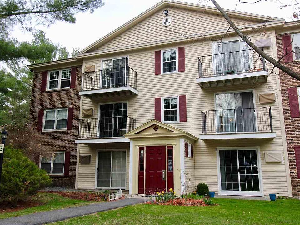 1st image of 2 Autumn Leaf Dr APT 8