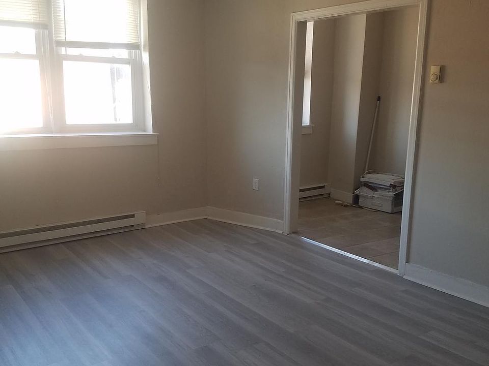 2nd image of 435 N 50th St #1C