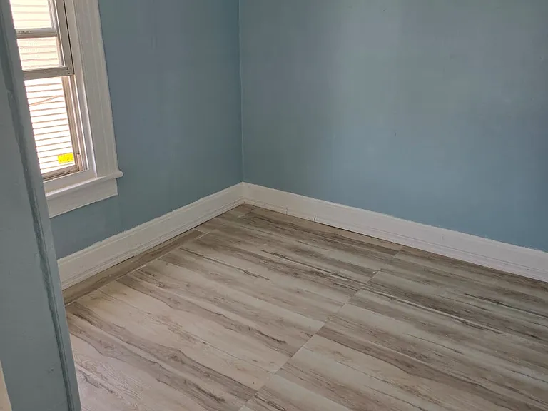 274 W Grand Ave #2 — Photo 7