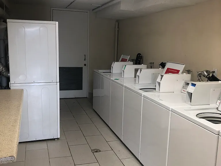 6288 Sepulveda Blvd #225 — Photo 8