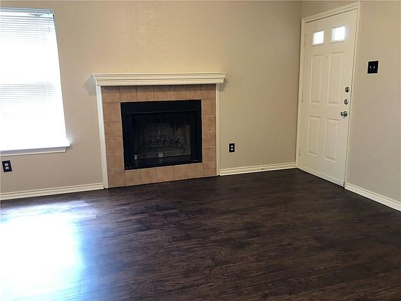 4th image of 307 Bryant Ln