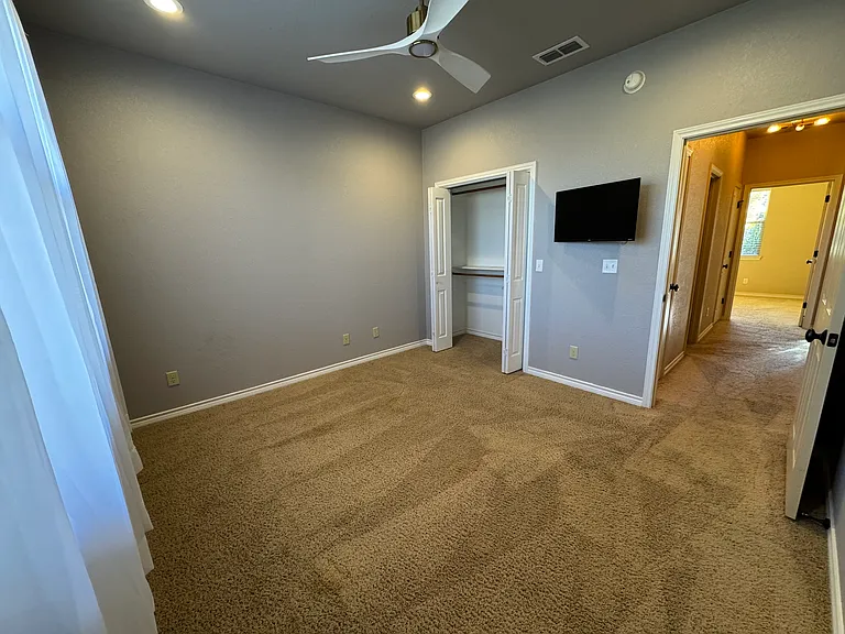 610 Benelli Dr — Photo 18