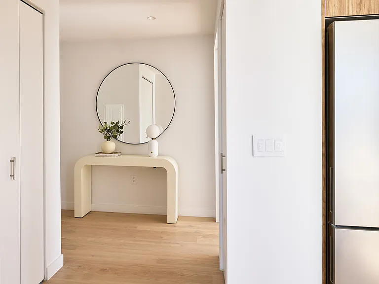 20 Halletts Point — Photo 31