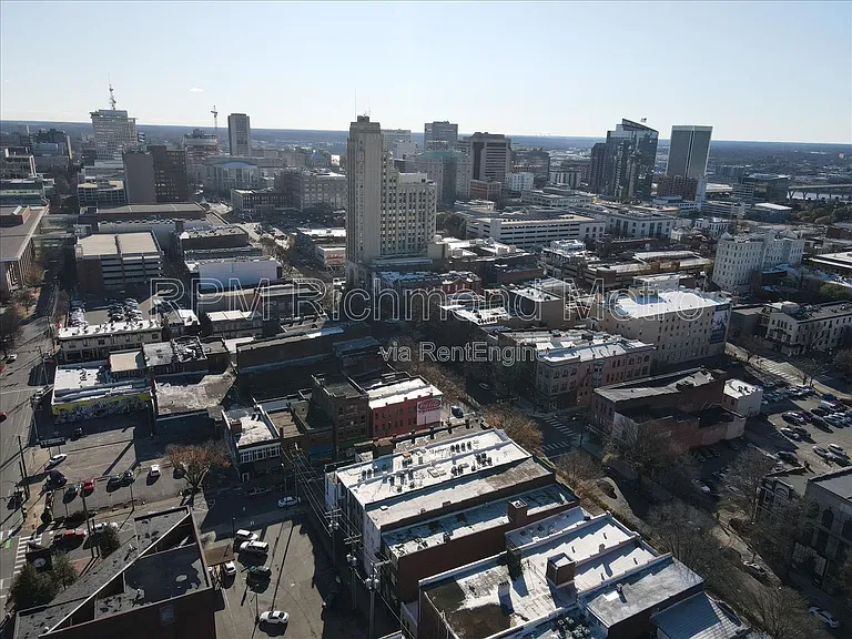 20 E Broad St — Photo 37