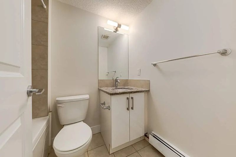 Calgary Apartment for rent - 1 Bedroom — photo 12