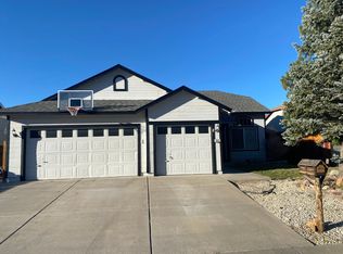 8003 Moss Creek Dr, Reno, NV 89506