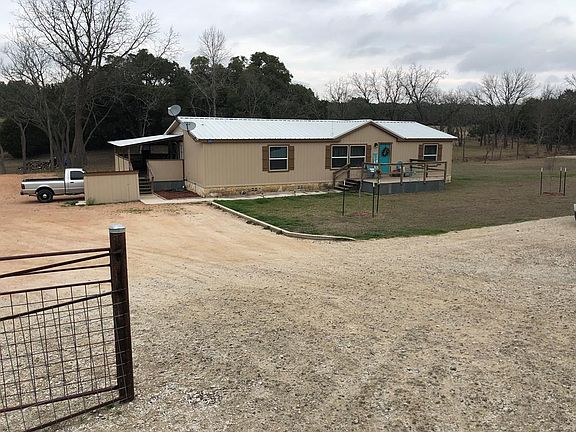 2nd image of 389 W Oak Dr