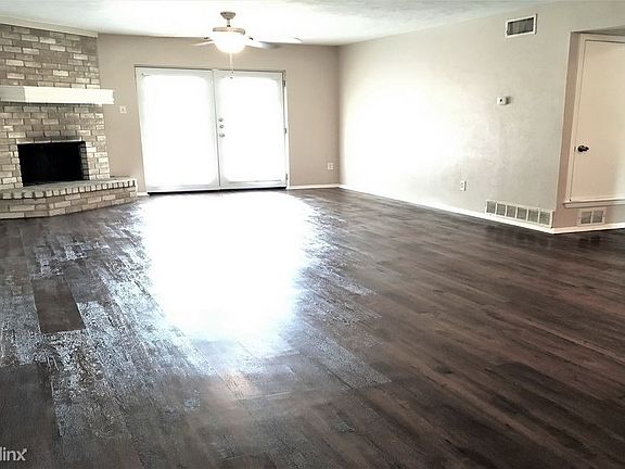 90900612_5615 Sarasota Drive_Arlington_TX_2018-2