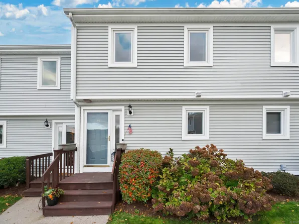 37 Mallard Cove #37, East Hampton, CT 06424