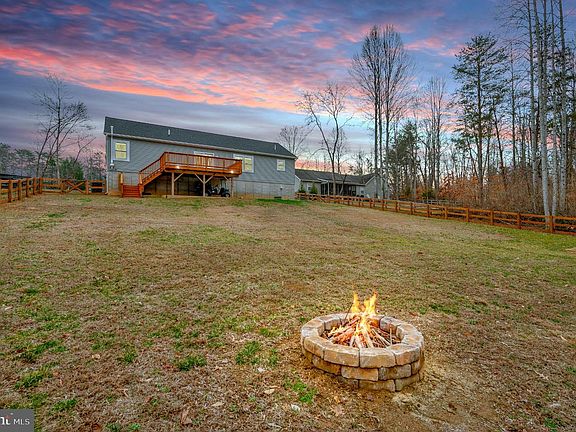 2nd image of 6112 Eds Rd