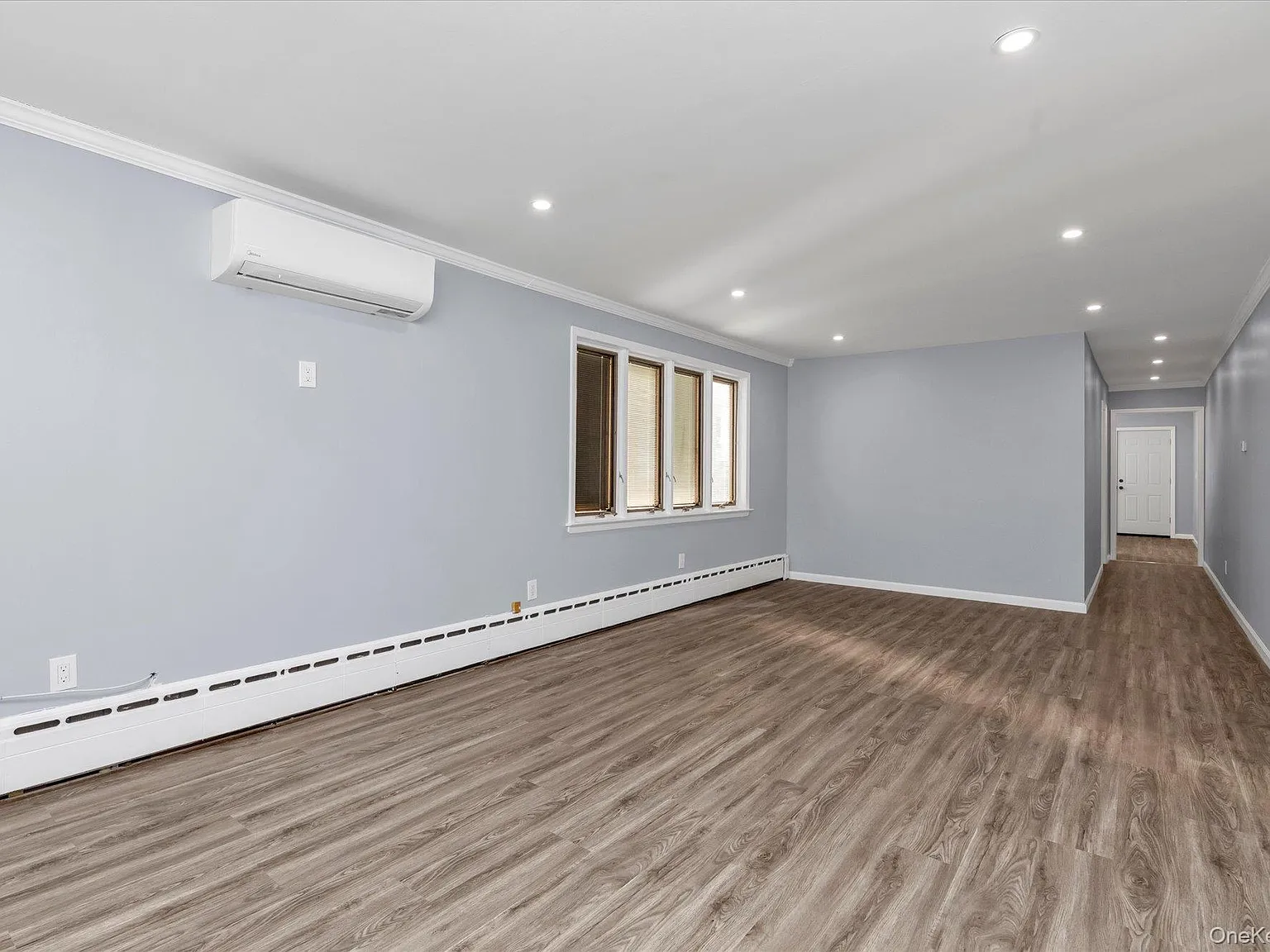 4 bed, 2.0 bath, 1700 sqft, $5,000 — Photo 4