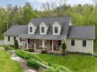 531 E Hyerdale Dr, Goshen, CT 06756