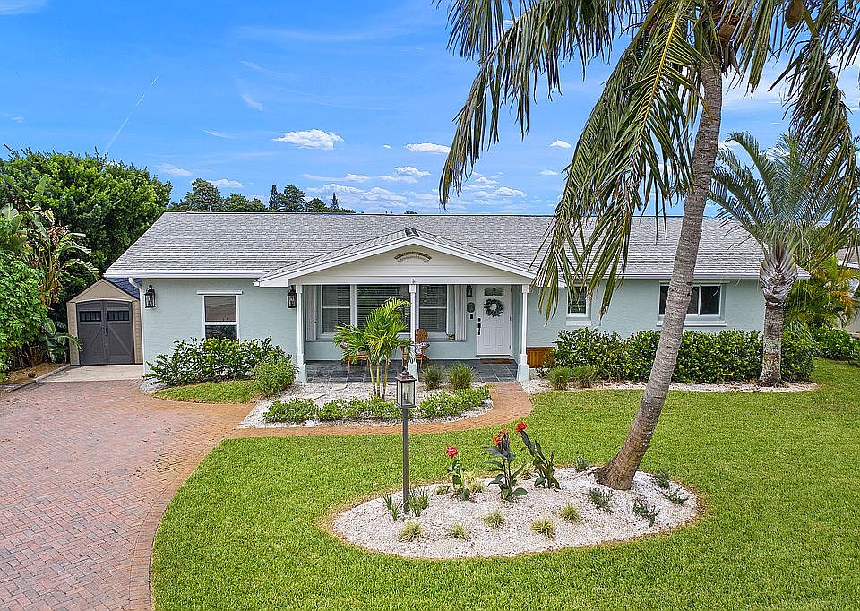 1st image of 1205 NE Oceanview Cir