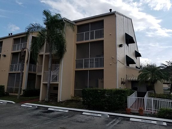 2nd image of 15300 SW 106th Ter APT 510