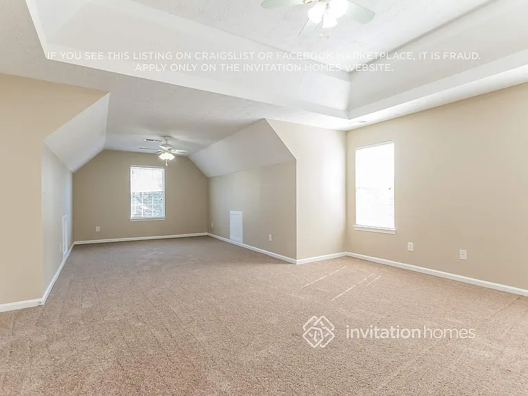 2429 Napa Valley Dr — Photo 9