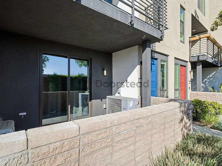 2888 N Glassell St — Photo 5