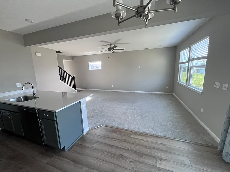 202 Harvest Point Way — Photo 4