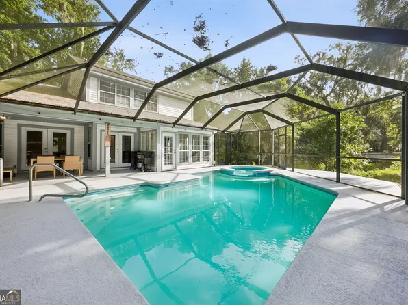201 McIntosh Dr, Saint Marys, GA 31558