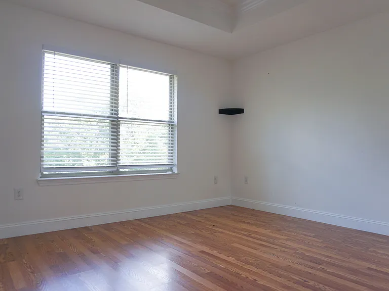 127 Bronze Cir — Photo 32