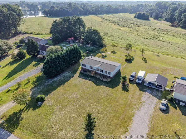 160 Water Hills Ln, Carthage, NC 28327