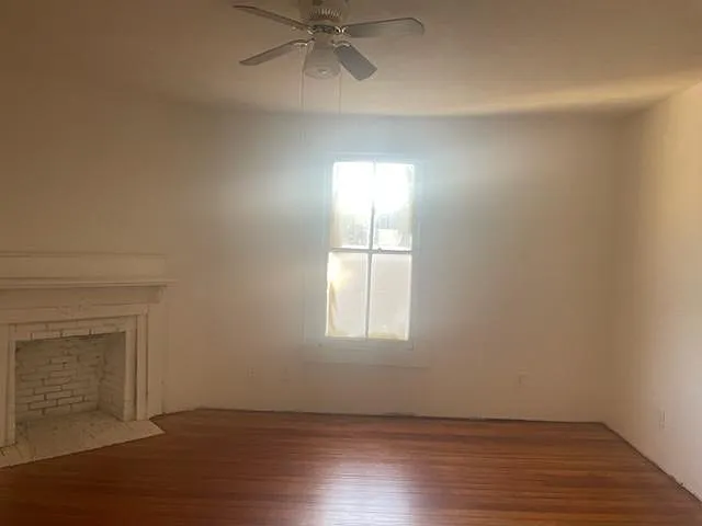 334 E Duval St — Photo 8