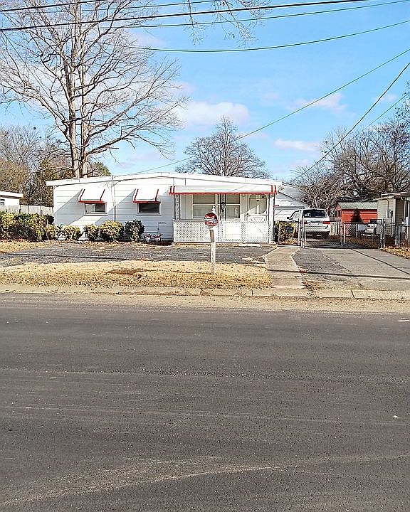 1st image of 2603 Harling Dr