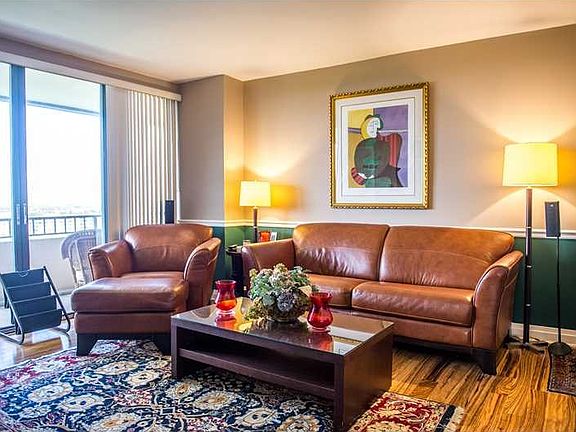 3rd image of 11113 Biscayne Blvd Unit 952