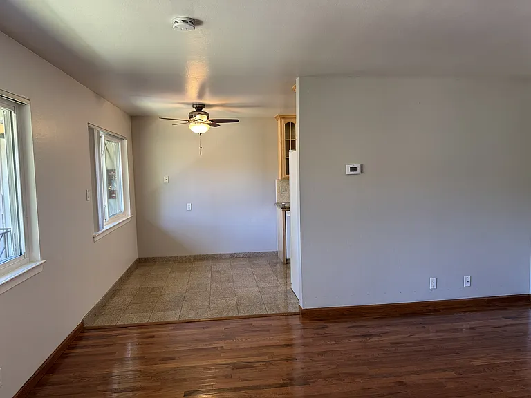 727 Opal Dr #3 — Photo 4