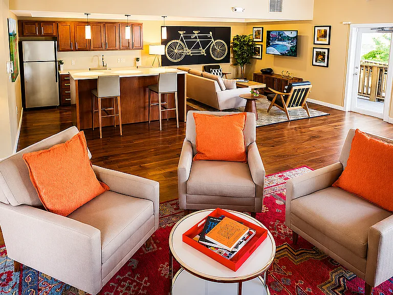 Resident Lounge