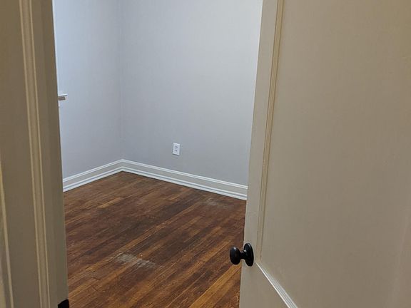 2nd image of 3715 Hargrove Ave