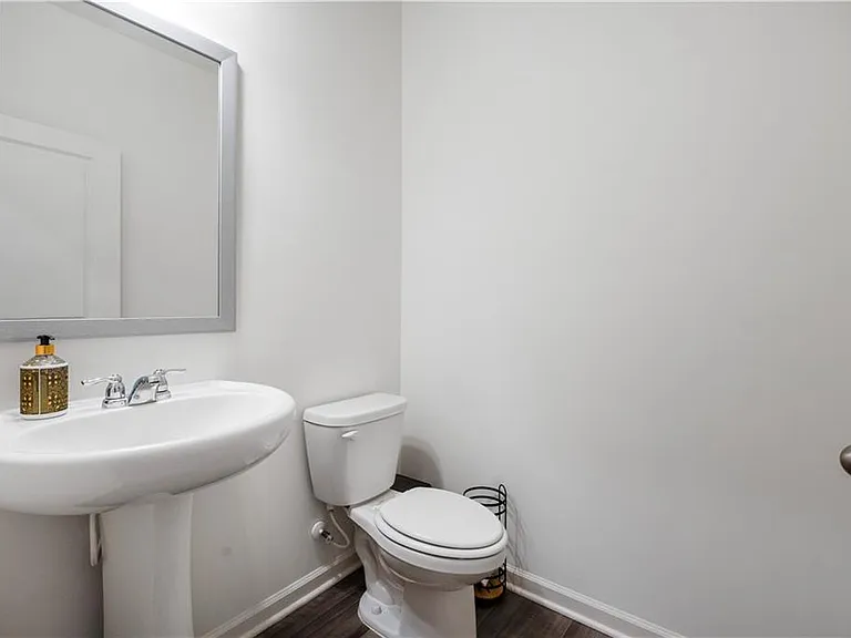 157 Casteel Ln — Photo 12