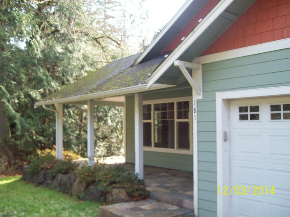 1st image of 181 E Ashwood Ln
