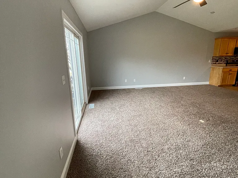 1708 Lydia Ct — Photo 13