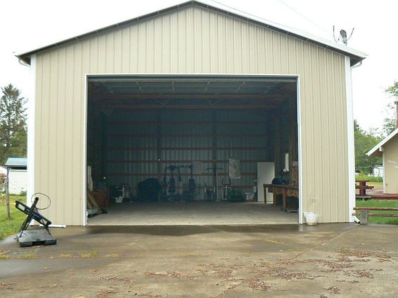 4th image of 4254 Paul Bunyan Dr