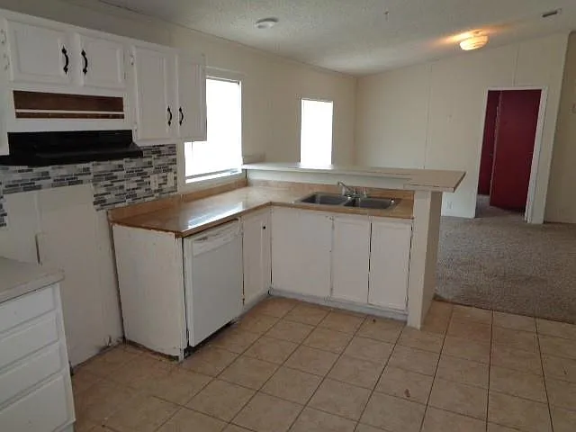 20323 Mountaindale Dr — Photo 2