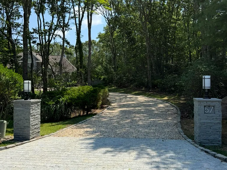 57 Northview Hills Ct — Photo 27