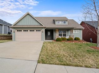 7404 Oakley Dr, Columbia, MO 65203